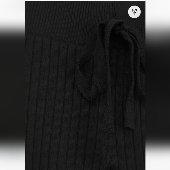 Wide Leg Pants With top - Picture 5 of 9